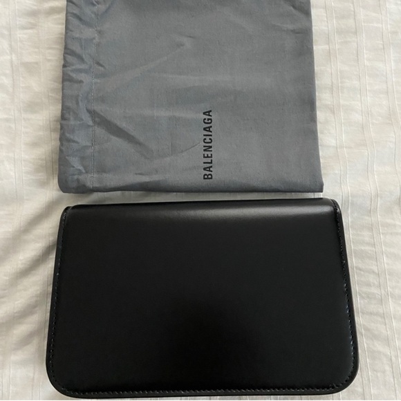 Balenciaga B bag wallet on chain - Picture 5 of 7